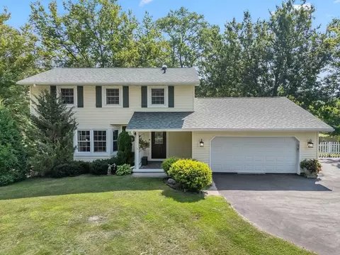 s5450 Gasper Drive, Baraboo, WI 53913