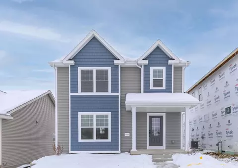 7727 Starnova Dr, Madison, WI 53719