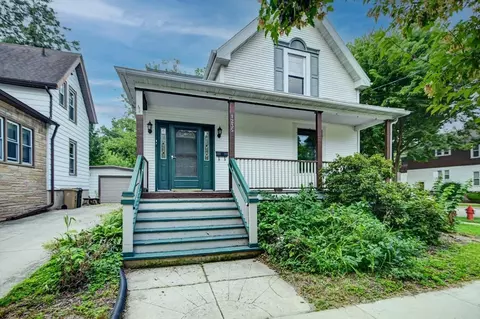 1235 Chandler St, Madison, WI 53715