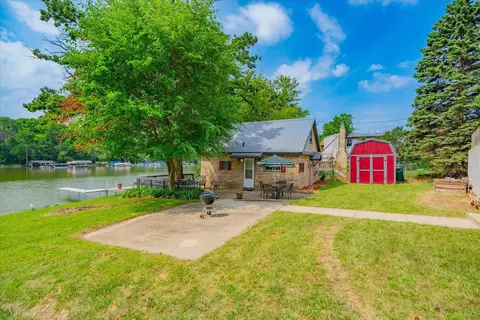 458 E Richardson Springs Rd, Edgerton, WI 53534