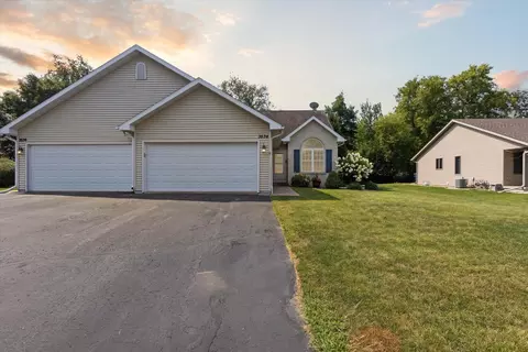 3534 Sheffield Dr #1, Janesville, WI 53546
