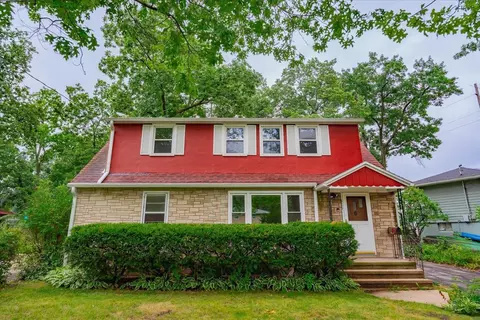 415 Falcon Cir, Monona, WI 53716