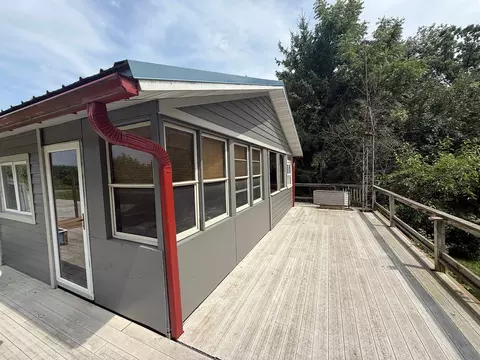 309 Golden Ave, Wisconsin Dells, WI 53965