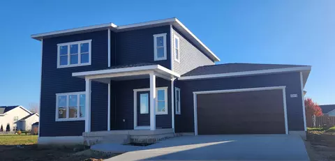 404 Chad Trl, Arlington, WI 53911