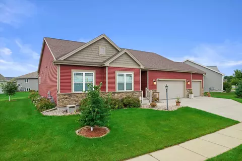 338 Bella Way, Sun Prairie, WI 53590