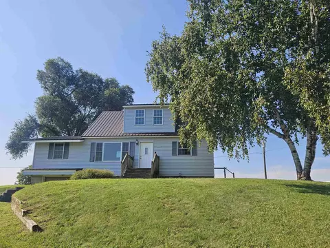 40257 Olson St, Osseo, WI 54758