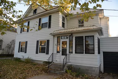 103 Bridge St, Wonewoc, WI 53968