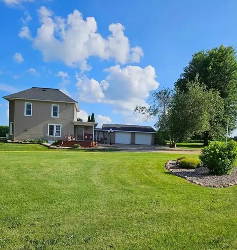 8533 County Vv Rd, Glen Haven, WI 53810
