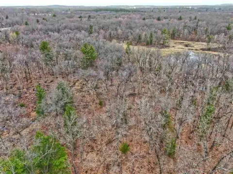 e9976 Trout Road, Wisconsin Dells, WI 53965