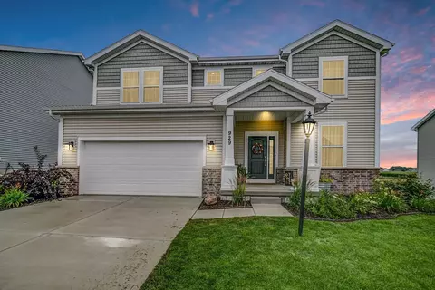 929 Star Gazer Dr, Deforest, WI 53532