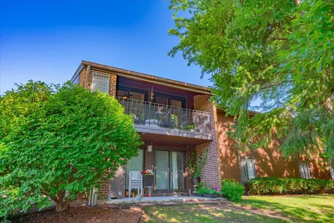 3114 Creek View Dr #4, Middleton, WI 53562