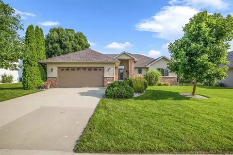 680 W Main St, Evansville, WI 53536