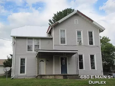 680 E Main St, Platteville, WI 53818
