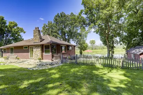 3524 Orvold Park Dr, Mcfarland, WI 53558