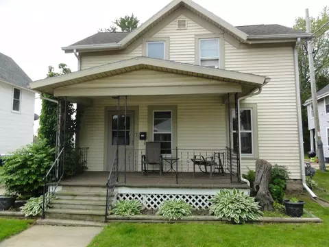 359 Rockport Rd, Janesville, WI 53548