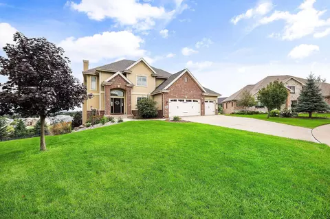 131 Raquel Cir, Oregon, WI 53575