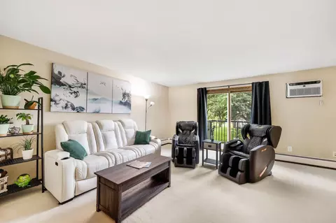 610 N Westfield Rd #C, Madison, WI 53717