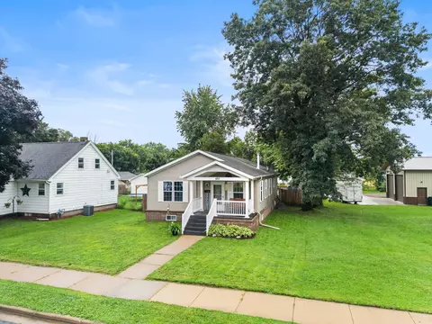 425 Pine St, Tomah, WI 54660