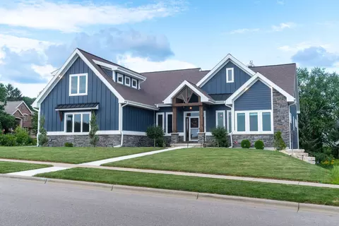 847 Schewe Rd, Middleton, WI 53562