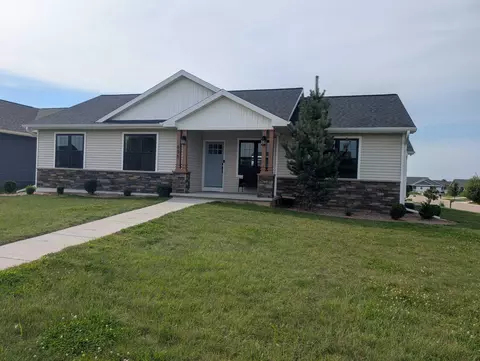 655 Westfield Ave, Evansville, WI 53536