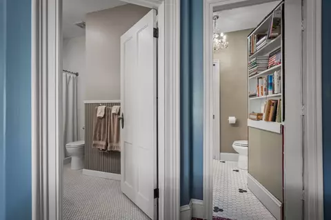 Bath - 752 E Gorham St, Madison, WI 53703 photo 4 of 7