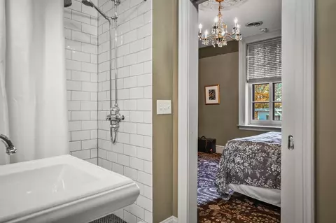 Bath - 752 E Gorham St, Madison, WI 53703 photo 6 of 7