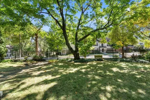 Exterior - 752 E Gorham St, Madison, WI 53703 photo 7 of 15