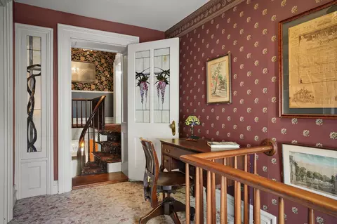 Entry Way - 752 E Gorham St, Madison, WI 53703 photo 9 of 9