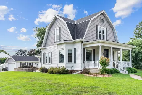 139 S Fischer Ave, Jefferson, WI 53549