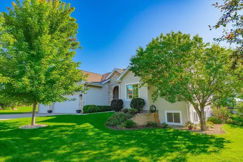 167 N Heatherstone Dr, Sun Prairie, WI 53590