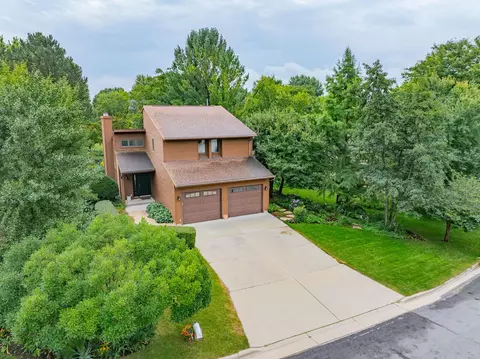 815 Maple Rd, Verona, WI 53593