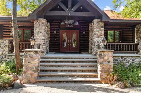 w5571 Aspen Road, Wild Rose, WI 54984