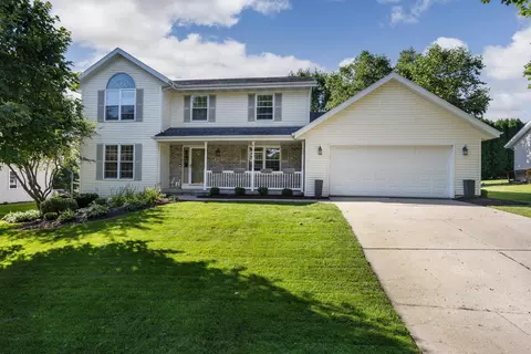 2919 Dartmouth Dr, Janesville, WI 53548
