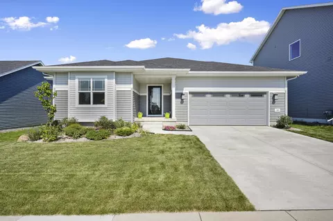 509 E Verleen Ave, Waunakee, WI 53597