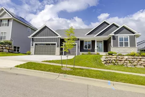 10414 Hollow Aspen Ln, Verona, WI 53593