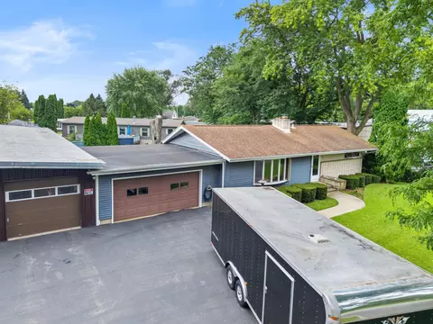 4721 Femrite Dr, Madison, WI 53716