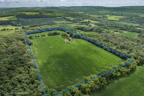 20 Acres Grosklaus Rd, Baraboo, WI 53913