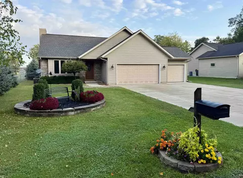 1337 Water St, Sauk City, WI 53583