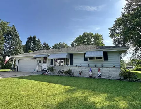 5200 N West Rotamer Rd, Milton, WI 53563