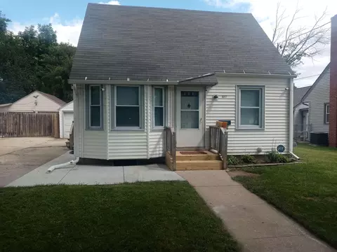 107 Adams St, Beloit, WI 53511
