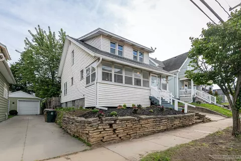 21 N 1st St, Madison, WI 53704