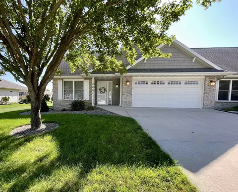 3802 Avery Ln #2, Janesville, WI 53546