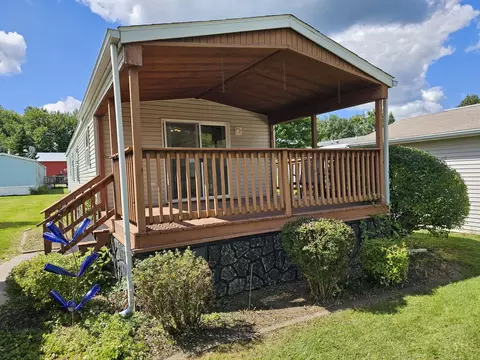 Exterior - 108 Vandervort St, Tomah, WI 54660 photo 3 of 7
