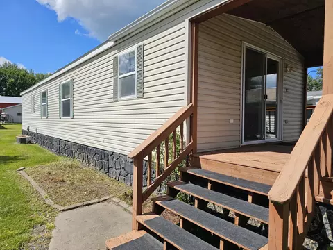 Exterior - 108 Vandervort St, Tomah, WI 54660 photo 4 of 7