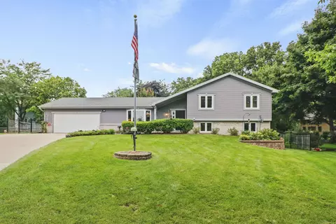 141 Amanda Ct, Oregon, WI 53575