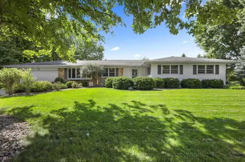 3155 Giehler Dr, Stoughton, WI 53589