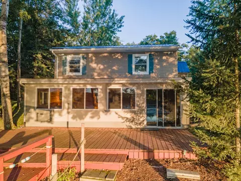 n8660 Deerborn Road, Westfield, WI 53964