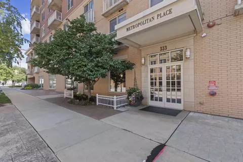 333 W Mifflin St #1160, Madison, WI 53703