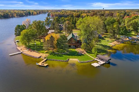 229 Derby Ct, Nekoosa, WI 54457