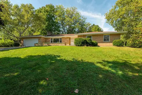 2285 Branson Rd, Fitchburg, WI 53575
